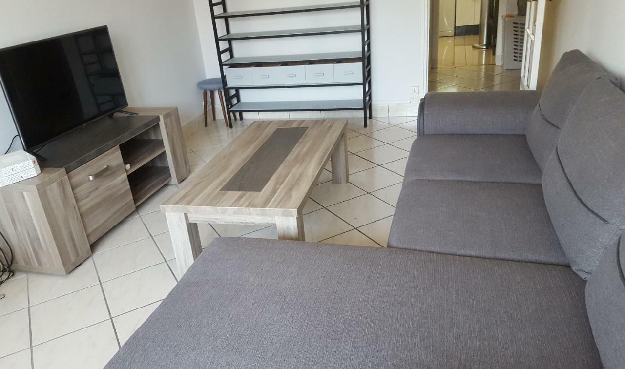 Chambertin Apartment Dijon Bagian luar foto